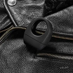 Ерекційне кільце з вібрацією Lelo Tor 2, 6х2.9 см (чорне) - мініатюра 6