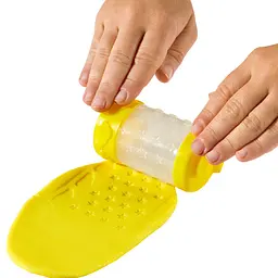 Незастигаюча маса для ліплення в баночці Wonder Factory 595120(Yellow) 5x5x8 см - мініатюра 2