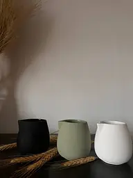 Масажна SPA-свічка в білому кашпо
