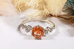 Каблучка з родієвого срібла з сонячним каменем SK-0073 - мініатюра 2