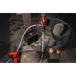 Насос для перекачування рідини акумуляторний MILWAUKEE, M12 BSWP-0 каркас, картонне пакування - мініатюра 7