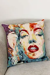 Подушка декоративна гобеленова 45х45 см MARILYN (029980) - мініатюра 2