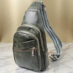 Зручна жіноча сумка з однією лямкою через плече з екошкіри Vintage 22756 зелена