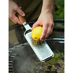 Терка Fiskars Norden дрібна (1065245) - мініатюра 7