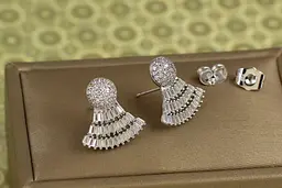 Сережки гвоздики Xuping Jewelry Воланчик 1,8 см сріблясті - мініатюра 2