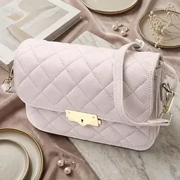 Витончена сумка жіноча з оригінальною клямкою з натуральної шкіри Vintage 22672 біла