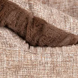 Лежак для котів та собак Ferplast Dandy F 80 зі штучним хутром коричневий 80х55х20 см 82944098 - мініатюра 2