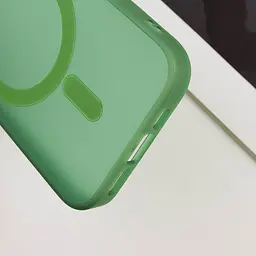 Чохол TPU+PC Lily with MagSafe для Apple iPhone 15 Pro (6.1) Army Green - мініатюра 8