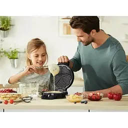 Вафельниця кругла з регулюванням Silver Crest Waffle maker 1200W Germany Heart Shape Silver Crest SWE 1200 C3 - мініатюра 8