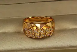 Кільце Xuping Jewelry пафос р 20 золотисте