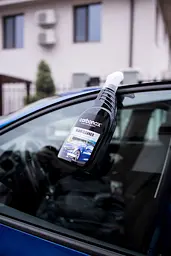 Спрей для очищення скла та видалення слідів комах Carbonax 720 мл (3800033106062) - мініатюра 4