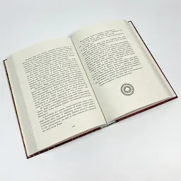 Сторінки світу: Книга крові - Маєр Кай | Ранок, книга українською, нова, тверда - мініатюра 3