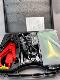 Пуско-зарядний пристрій Starter 99800 mAh з виходом для заряджання ноутбуків, камер та рацій - мініатюра 8