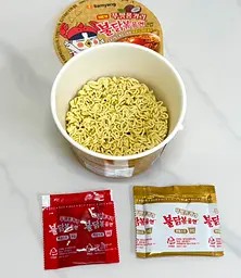 Локшина швидкого приготування Samyang Buldak Stir-fried Noodles Phu Patpong Curry 105г - мініатюра 5