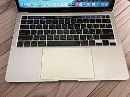 Ноутбук Apple MacBook Pro 13" 2020 i7-1068NG7/32/512 (C02F80E5ML87) Б/в - мініатюра 2