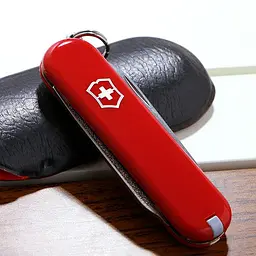 Ніж Victorinox Escort [0.6123] [68231] - мініатюра 4