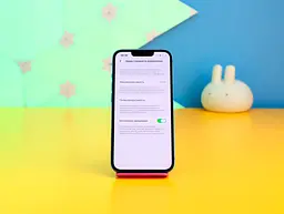 Смартфон Apple iPhone 13 128 ГБ синій (MLPK3) б/в [175119] - мініатюра 3