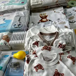 Набір для пологового будинку для новонародженого 33 предмети + прозора сумка в подарунок від ЕкоМама нейтральні кольори - мініатюра 8