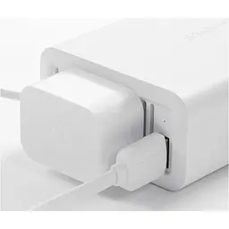 Автомобільний інвертор Xiaomi Lydsto Car Inverter Standard 12V To 220V 100W (YM-CZNBQ01) [59331] - мініатюра 3