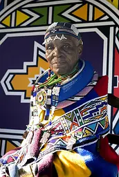 Esther Mahlangu. To Paint is in My Heart - мініатюра 13