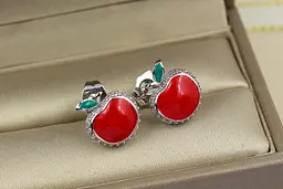 Сережки гвоздики Xuping Jewelry червоні яблучка 1,3 см сріблясті