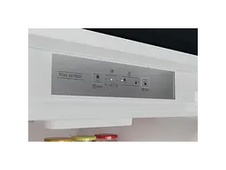 Вбудований холодильник Hotpoint-Ariston HAC20T321 - мініатюра 4