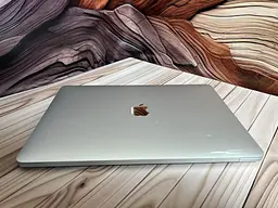Ноутбук Apple MacBook Pro 13" 2020 i7-1068NG7/32/512 (C02DV4MMML87) Б/в - мініатюра 8
