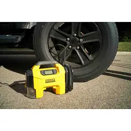 Автомобільний компресор Stanley FATMAX 3в1, 20 В, 10 бар, вага 2.95 кг (без АКБ та ЗП) (SXVI02001) - мініатюра 10