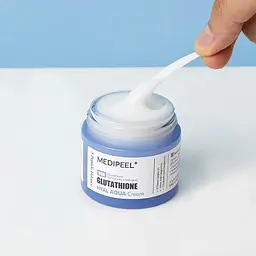 Освітлюючий крем для обличчя Glutathione Hyal Aqua Cream Medi-Peel 50 мл - мініатюра 4