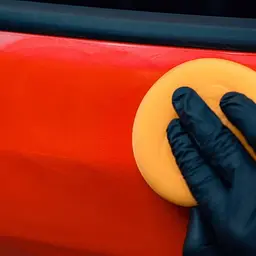 Кремовий поліроль кузова K2 Color Max приховує подряпини, що підсилює Червоний колір 250 мл (K020RED) - мініатюра 5
