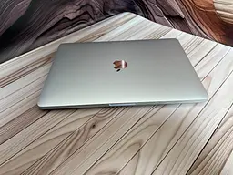Ноутбук Apple MacBook Pro 13" 2020 i7-1068NG7/32/512 (C02DV4MBML87) Б/в - мініатюра 8