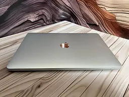 Ноутбук Apple MacBook Pro 13" 2020 i7-1068NG7/32/512 (C02DV4M9ML87) Б/в - мініатюра 8