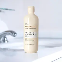 Гель для душу Baylis & Harding Kindness+ Vitamin C and Niacinamide 500  мл - мініатюра 2