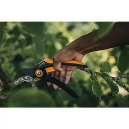 Секатор Fiskars Plus P521, Bypass до 24 мм (1057167) - мініатюра 4