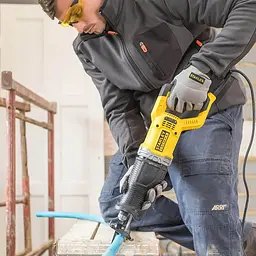 Пила шабельна мережева Stanley FatMax 900 Вт (FME360-QS) - мініатюра 2