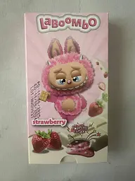 Шоколад Laboombo Strawberry 75 г