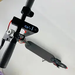 Електросамокат Kugoo M365 Pro Max (500W, 12.4Ah) + App Чорний - мініатюра 5