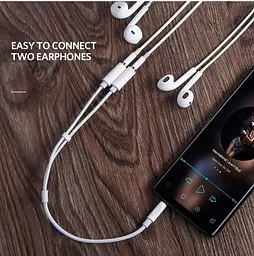 Аудіо кабель Ugreen AV134 3.5 мм Male to 2 Female Audio Cable 25 см білий (10739) - мініатюра 3