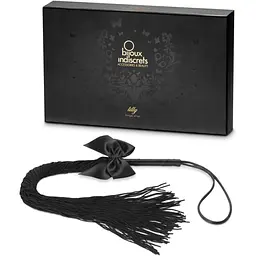 Батіг Bijoux Indiscrets - Lilly - FRinge whip прикрашений шнуром і бантиком, в подарунковій упаковці