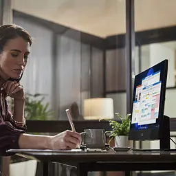 Комп'ютер персональний HP моноблок ProOne 440-G9 23.8' IPS AG Intel i5-12400T 8GB F256GB+1Tb UMA WiFi кл+м 2р DOS чорний (6D379EA) - мініатюра 9