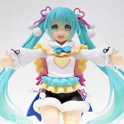 Фігурка Taito Вокалоїд Хацуне Міку Vocaloid Hatsune Miku Winter 18 см T V HM W 18 - мініатюра 3
