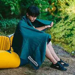 Рушник швидковисихаючий Naturehike CNK2300SS010 156х80 см темно-зелений - мініатюра 5