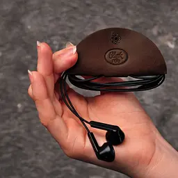 Шкіряний тримач для навушників BlankNote Горіх (BN-HN-1-o)