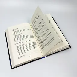 Вбивство в родині - Кара Хантер | Клуб Сімейного Дозвілля, книга українською, нова, тверда - мініатюра 3