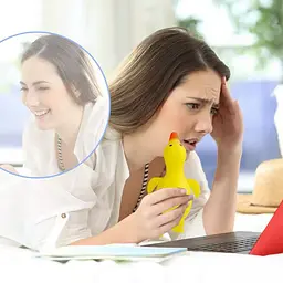 Іграшка антистрес каченя Сквіші Squishies жовте для дітей і дорослих (6920364575706) - мініатюра 6