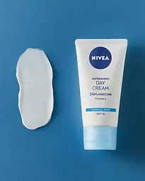 Освіжаючий денний крем Nivea SPF 15 Інтенсивне зволоження 24 години для нормальної шкіри 50 мл - мініатюра 5