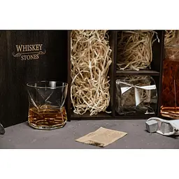 Подарунковий набір віскі Whiskey Stones з камінням для віскі в дерев'яному пеналі №3 + декантер і 2 склянки + щипці + мішечок - мініатюра 5