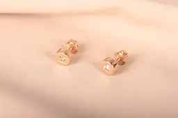 Жіночі сережки гвоздики з червоного золота S-0110 - мініатюра 6