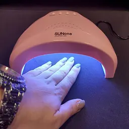 УФ лампа для гель-лаку SUN ONE LED UV Lamp 48 W для полімеризації, нарощування нігтів USB Рожева
