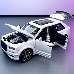 Колекційна металева модель автомобіля АвтоЕксперт Rolls-Royce Cullinan Black Badge з інерцією, світлом та звуком 1:32 - мініатюра 7